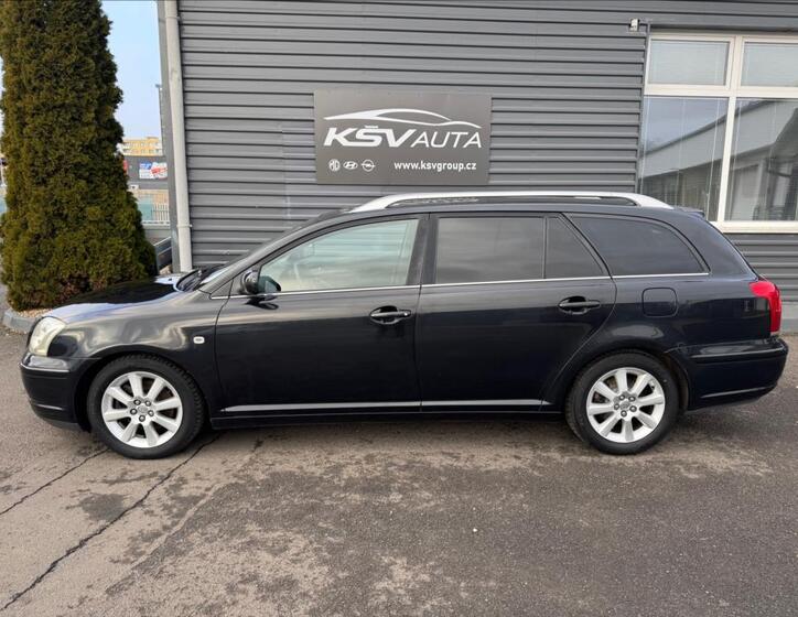 Toyota Avensis 6