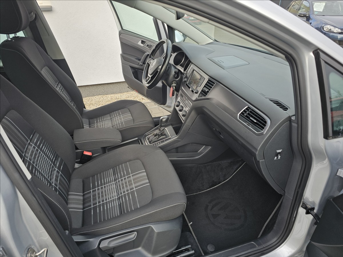 Volkswagen Golf Sportsvan