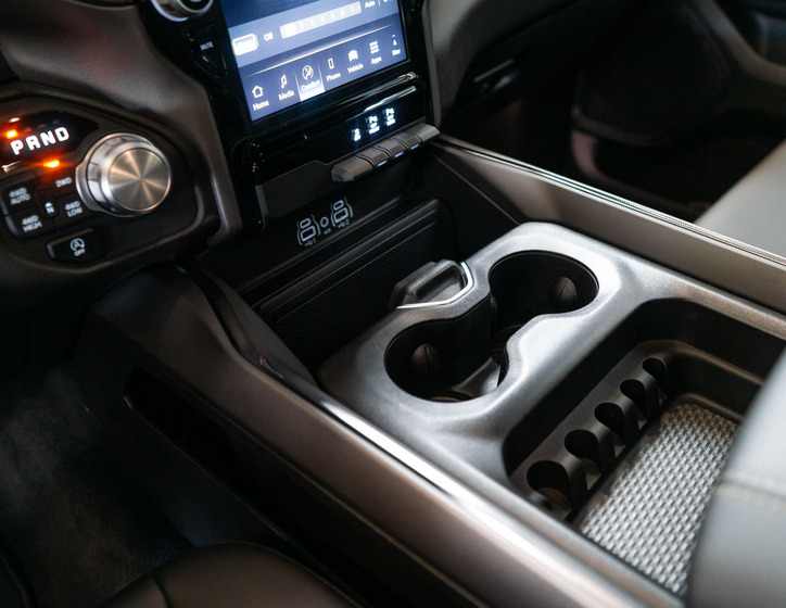 Dodge RAM 21