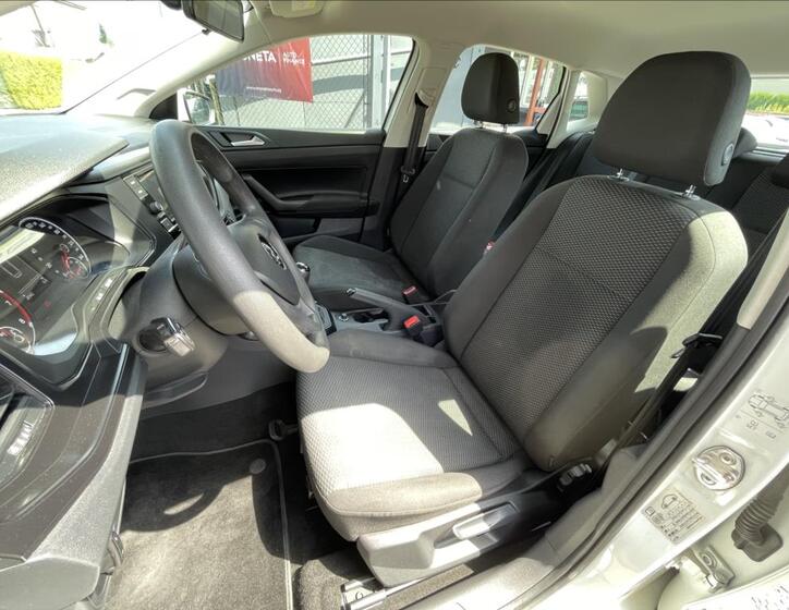 Volkswagen Polo 14