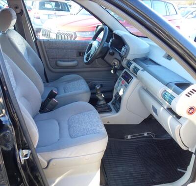 Land Rover Freelander 11
