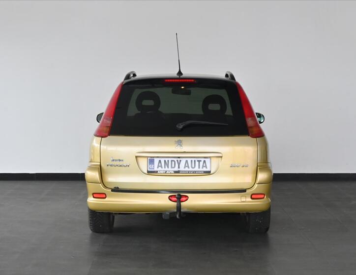 Peugeot 206 4