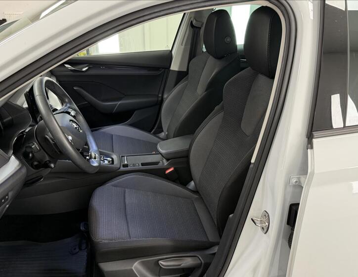 Škoda Octavia 10