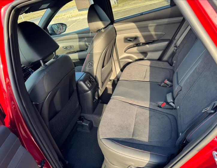 Hyundai Tucson 12