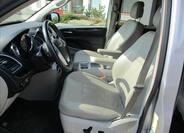 Chrysler Town & Country 8