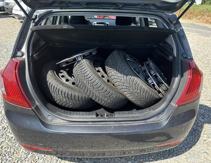 KIA Ceed 24