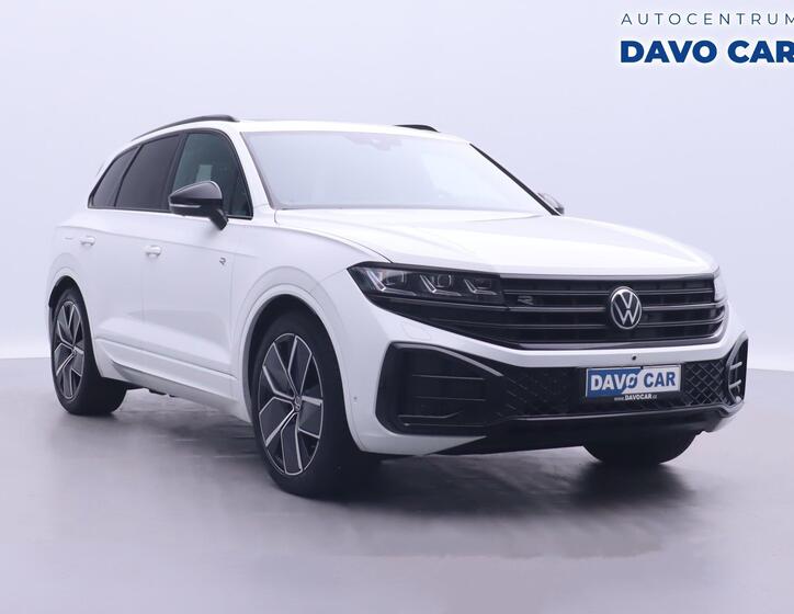Volkswagen Touareg 1