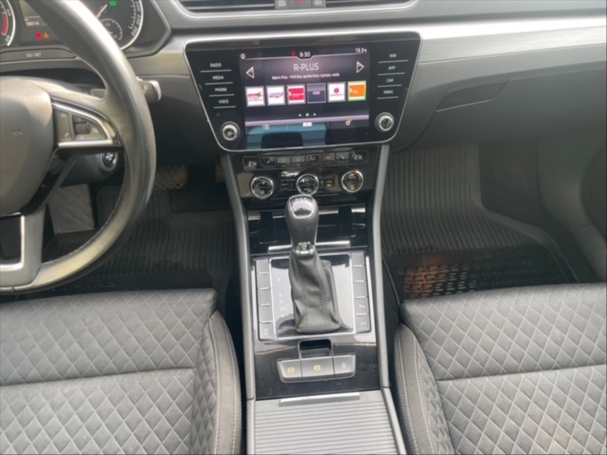 Škoda Superb