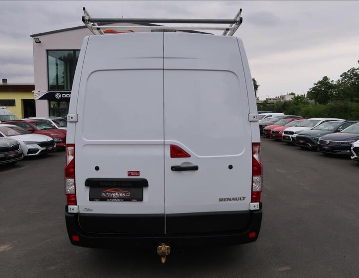 Renault Master 8