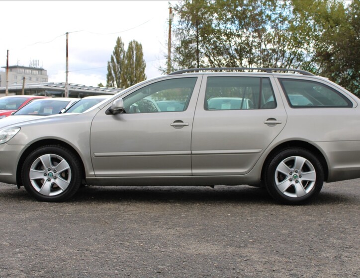 Škoda Octavia 8