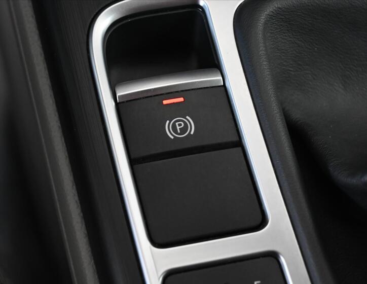 Audi A4 25