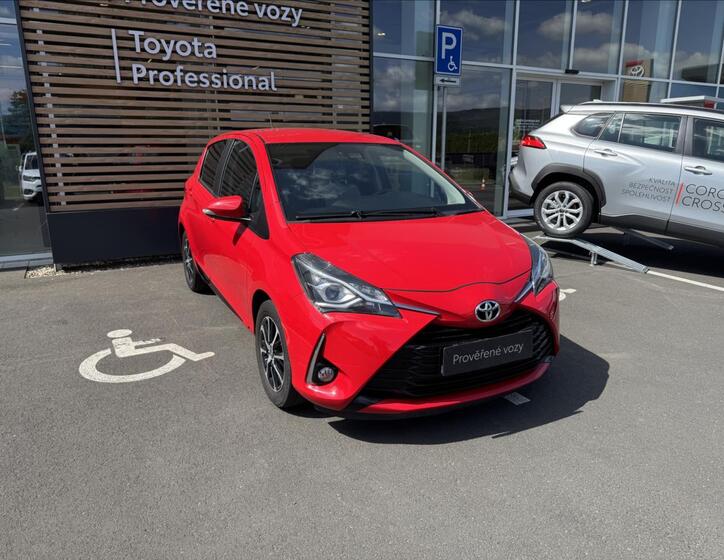 Toyota Yaris 13