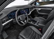 Volkswagen Touareg 11