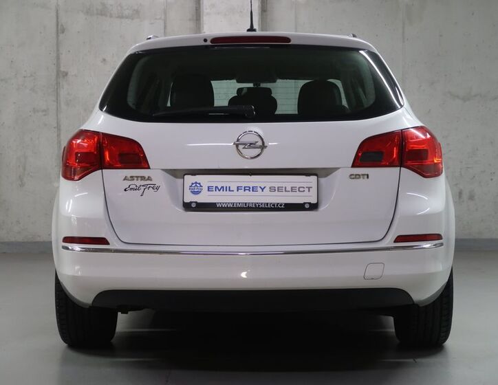 Opel Astra 6