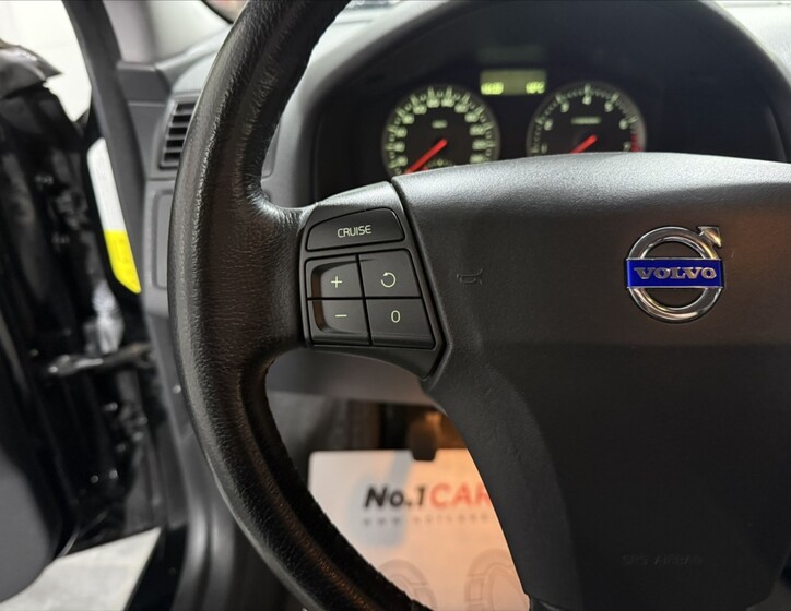 Volvo V50 9