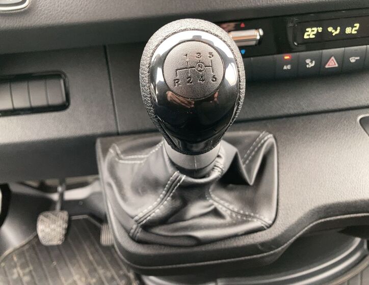 Mercedes-Benz Sprinter 20