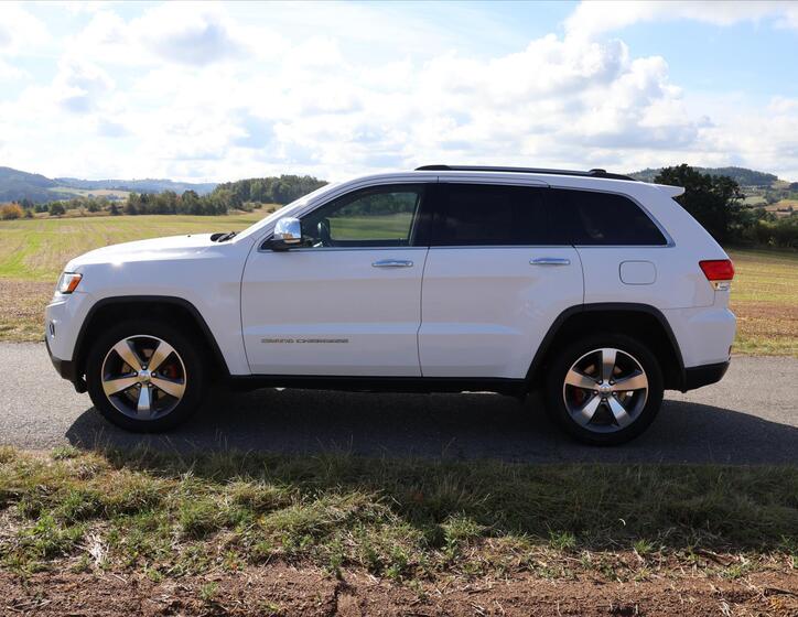 Jeep Grand Cherokee 4