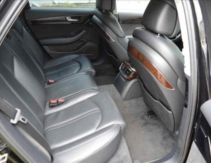 Audi A8 6