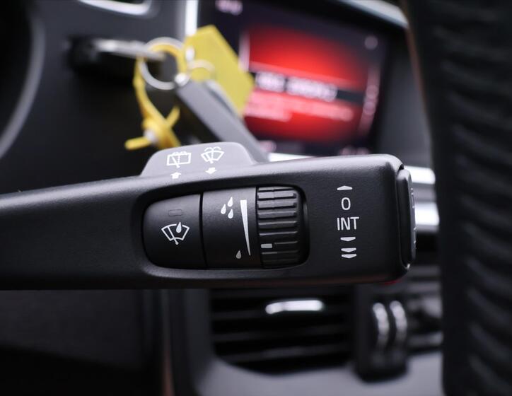 Volvo V40 22
