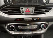 Hyundai i30 26