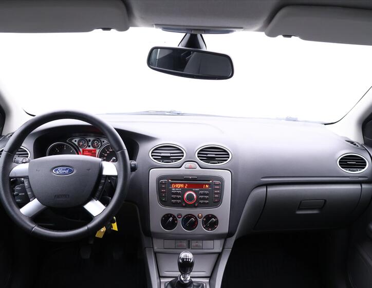 Ford Focus 24