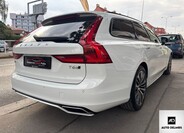 Volvo V90 7