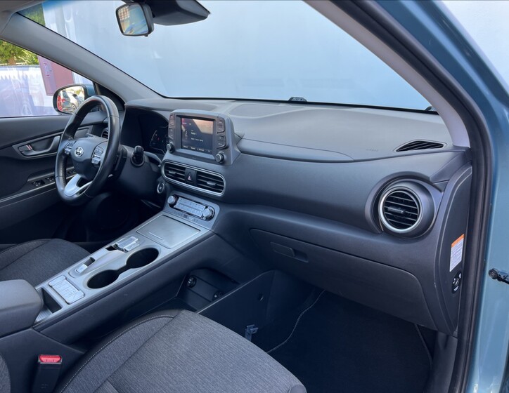 Hyundai Kona 21