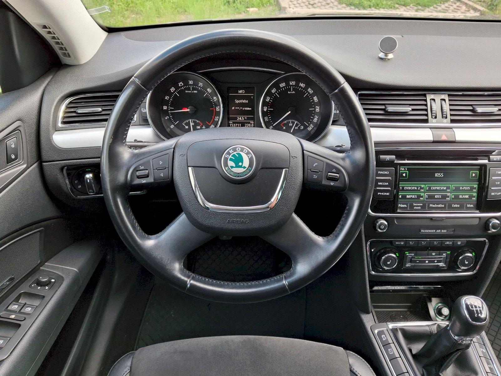 Škoda Superb