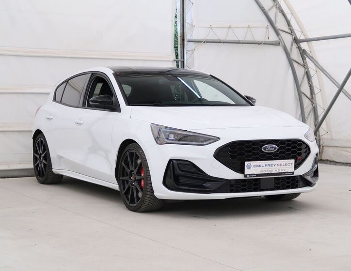 Ford Focus 5