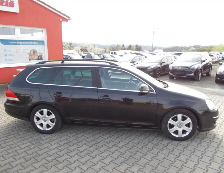 Volkswagen Golf 8