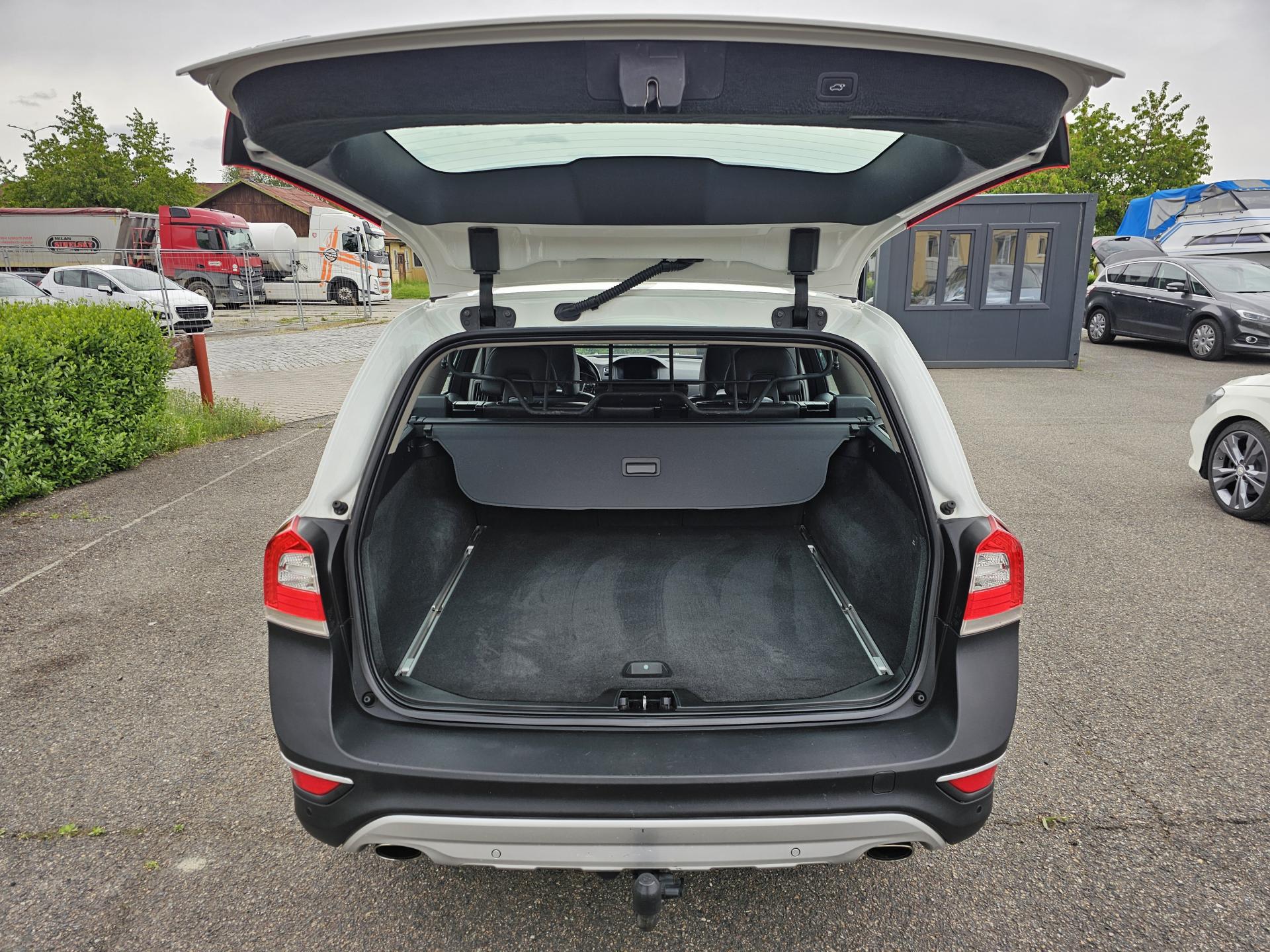 Volvo XC70