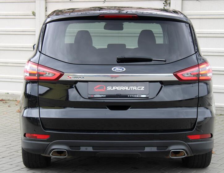 Ford S-MAX 5