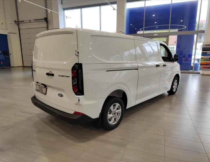 Ford Transit Custom 6
