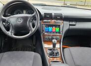 Mercedes-Benz Třídy C 9
