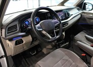 Volkswagen Multivan 10