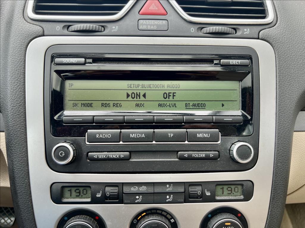 Volkswagen EOS