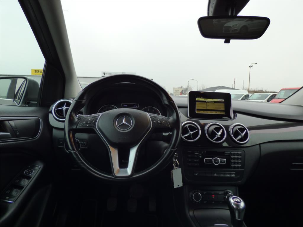 Mercedes-Benz Třídy B 12