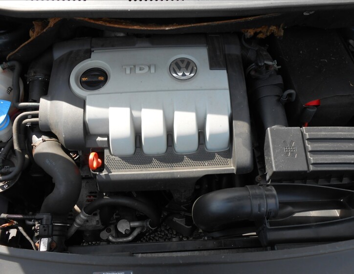 Volkswagen Touran 19