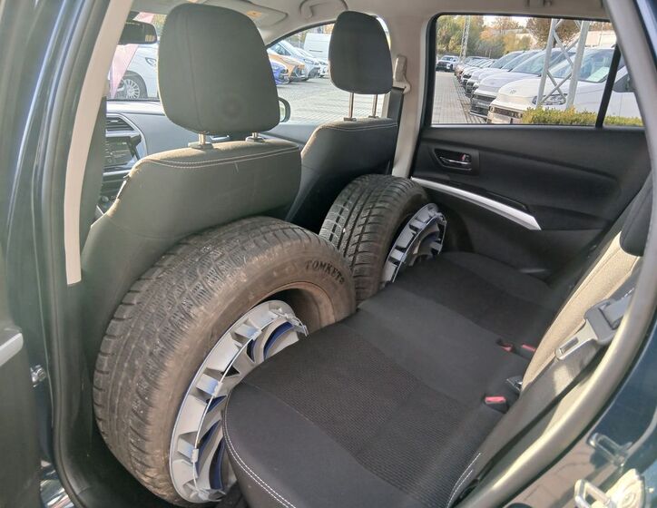 Suzuki SX4 S-Cross 11