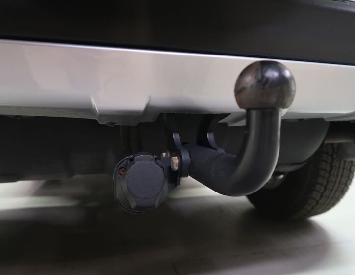 Toyota FJ 33