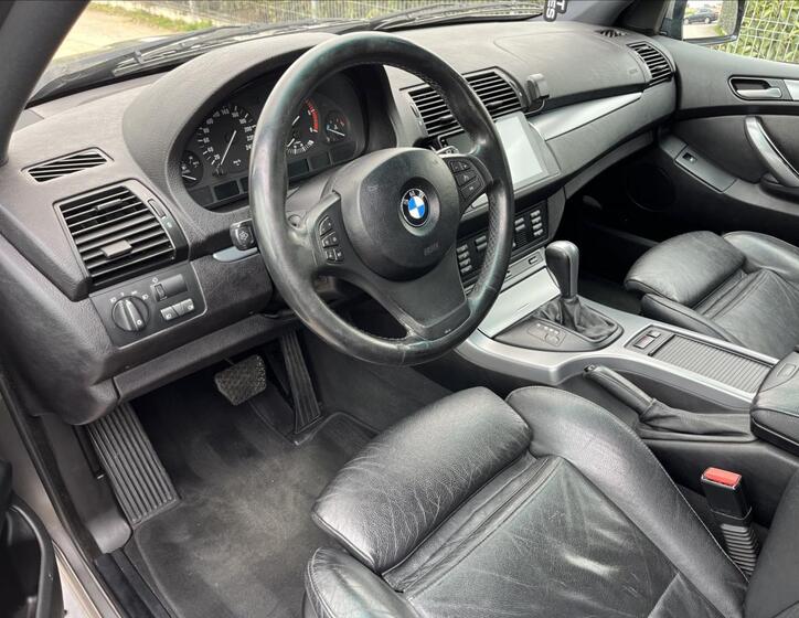 BMW X5 9