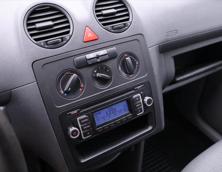 Volkswagen Caddy 23