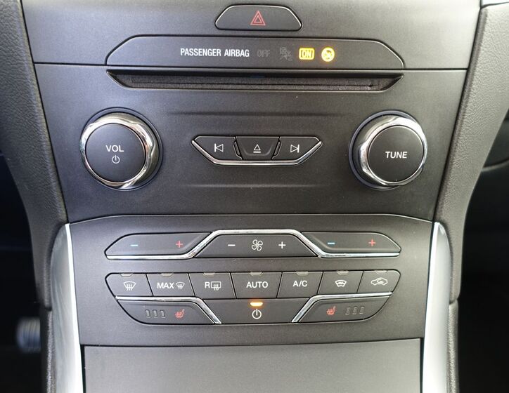Ford S-MAX 18