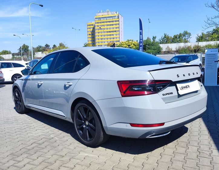 Škoda Superb 7