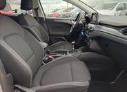 Ford Focus 14