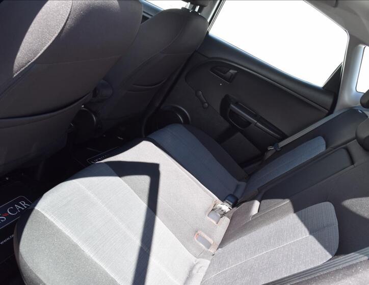 KIA Venga 18