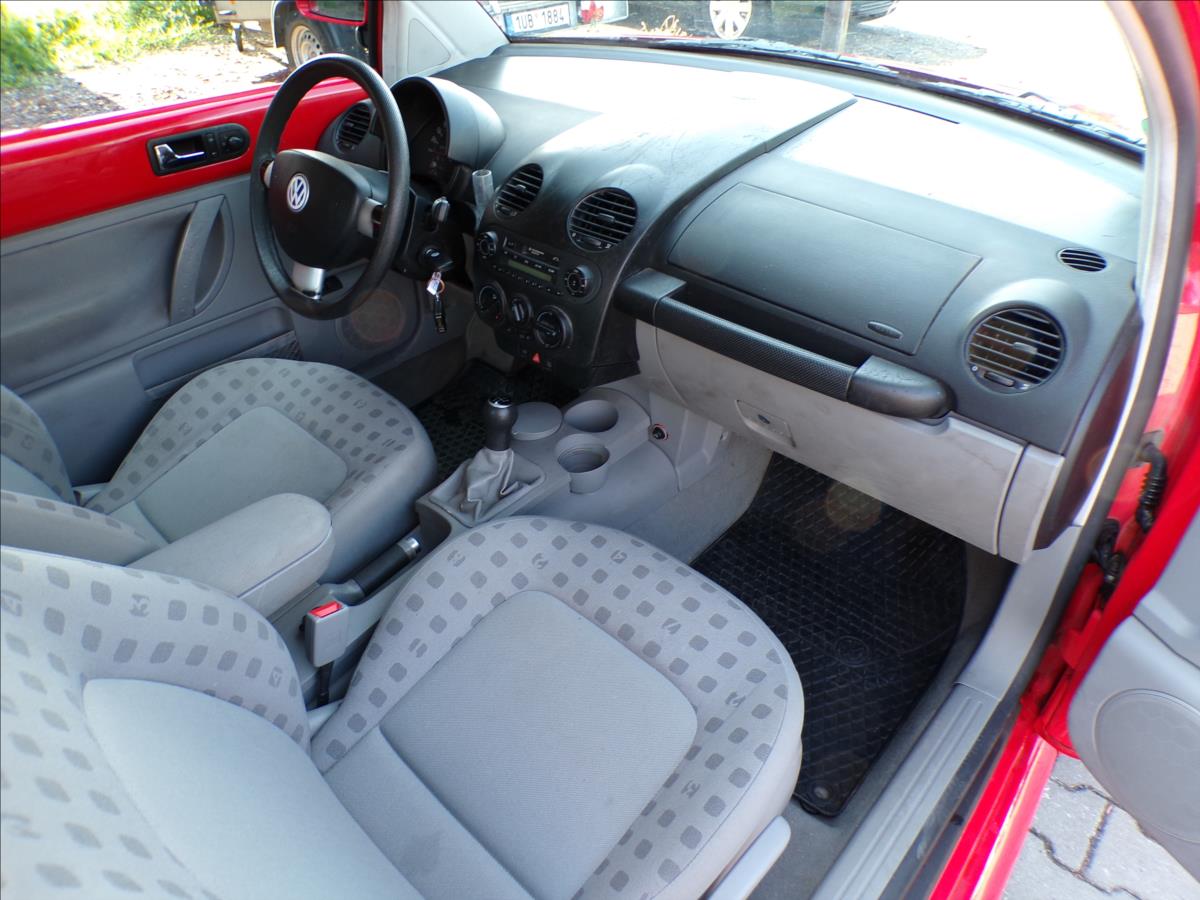 Volkswagen New Beetle