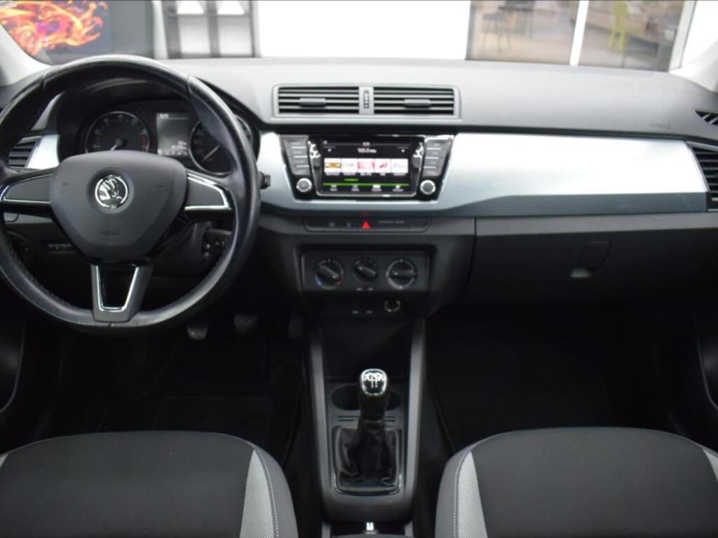 Škoda Fabia 15