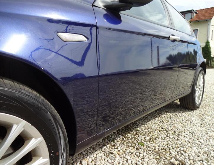 Alfa Romeo 147 13