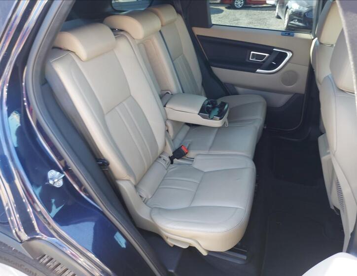 Land Rover Discovery Sport 19